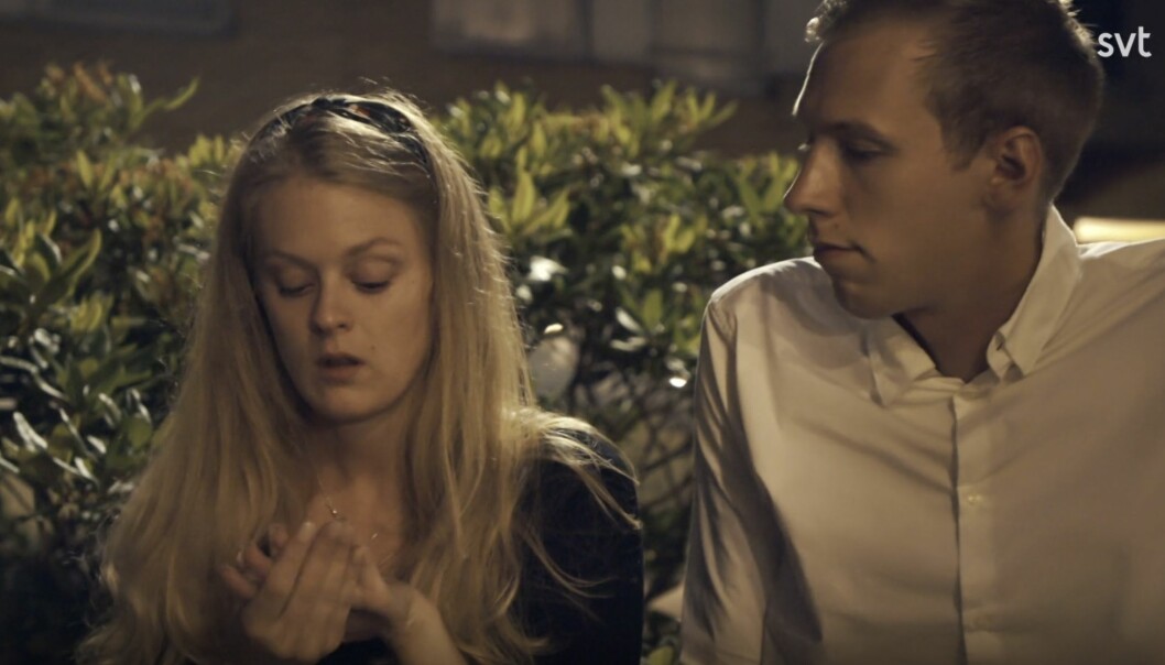 Sofia Lindhes och Anton Pehrsons midsommarfirande slutade inte som de hade tänkt sig. Sofia Lindhe och Anton Pehrson i säsong sju av Gift vid första ögonkastet.