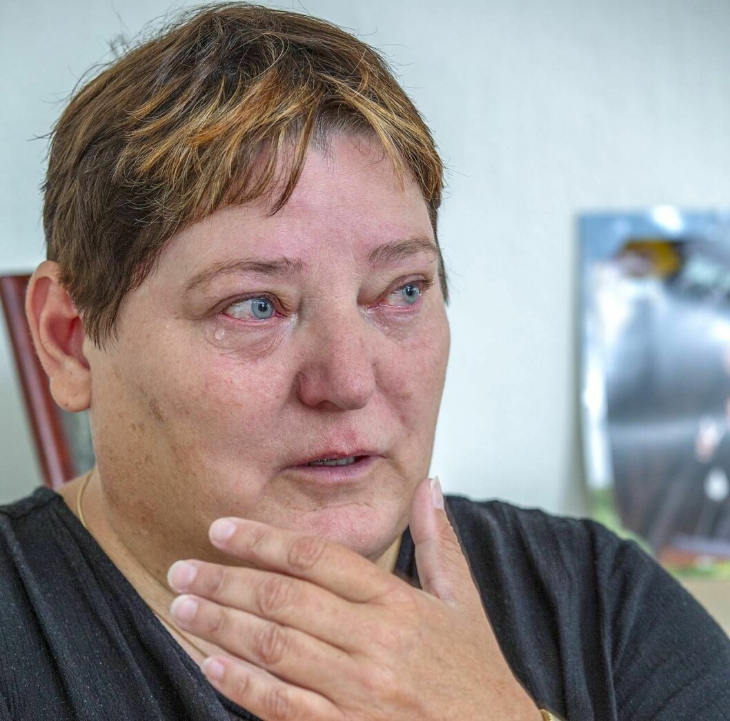 ”Jag kommer aldrig att förlåta de som mördade Louisa”, säger Helle Jespersen. Tårarna rinner på Helle när hon berättar hur hennes dotter mördades i Marocko.