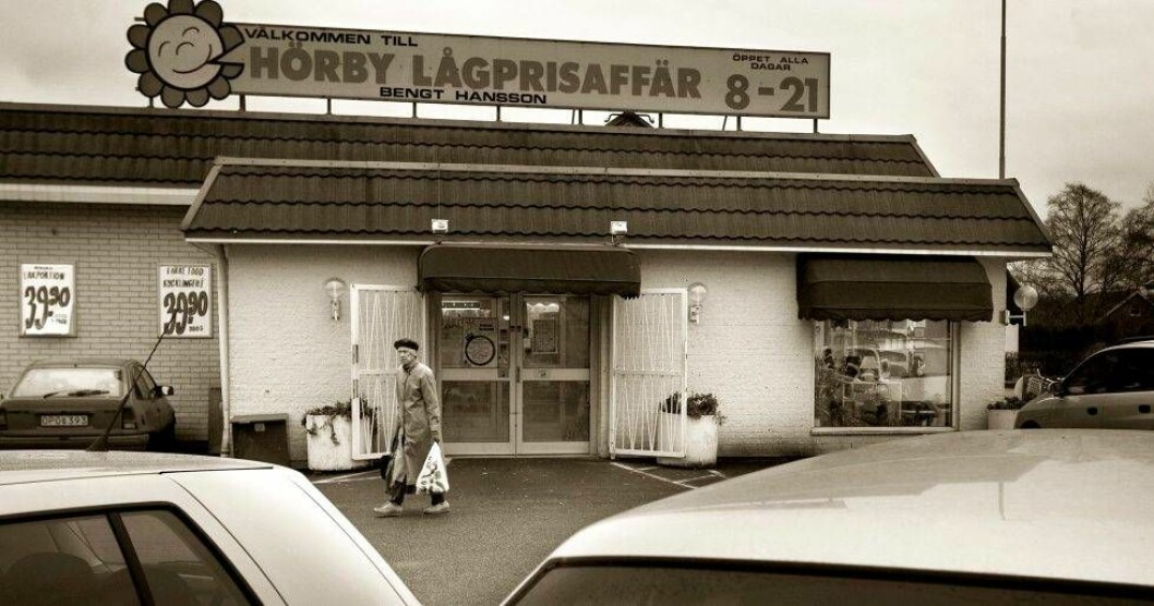 Helén försvann efter att hon gått för att träffa sina kompisar på Lågprisbutiken tio minuters gångväg från hemmet.