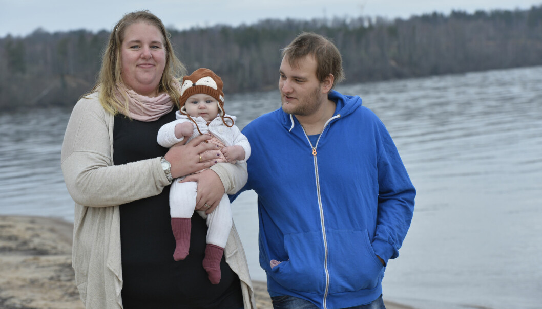 De skämtar om att namnet Stella kom sig av att dottern minst sagt “ställde” till det. Ida var gravid utan att veta om det.