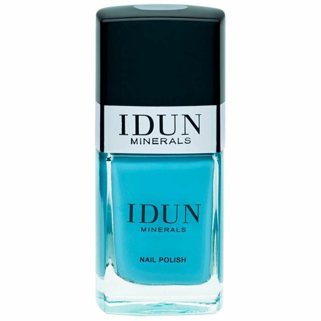 Turkost nagellack från Idun 