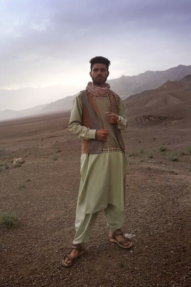 Sha efter att han återvänt till Afghanistan 2018. Foto: Privat Sha Mohammadi utvisades från Sverige till Afghanistan 2018.