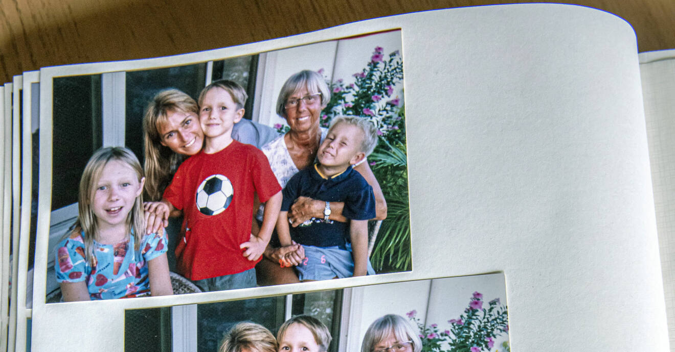 Bild ur ett fotoalbum där Nicole skrattar och är omgiven av sin familj.