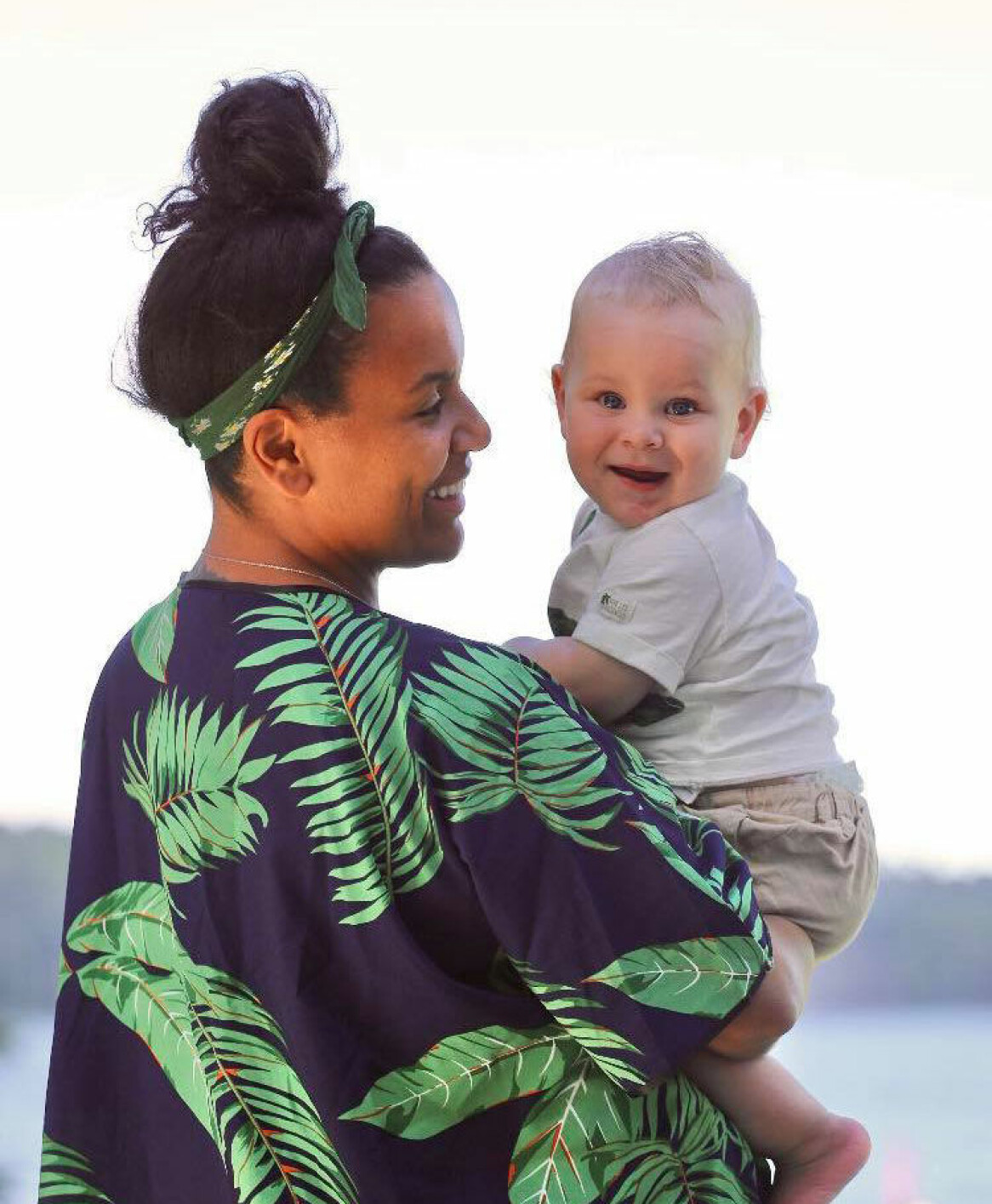 Caroline Skoglund med sonen Oskar. Foto: Privat Caroline Skoglund med sonen Oskar.