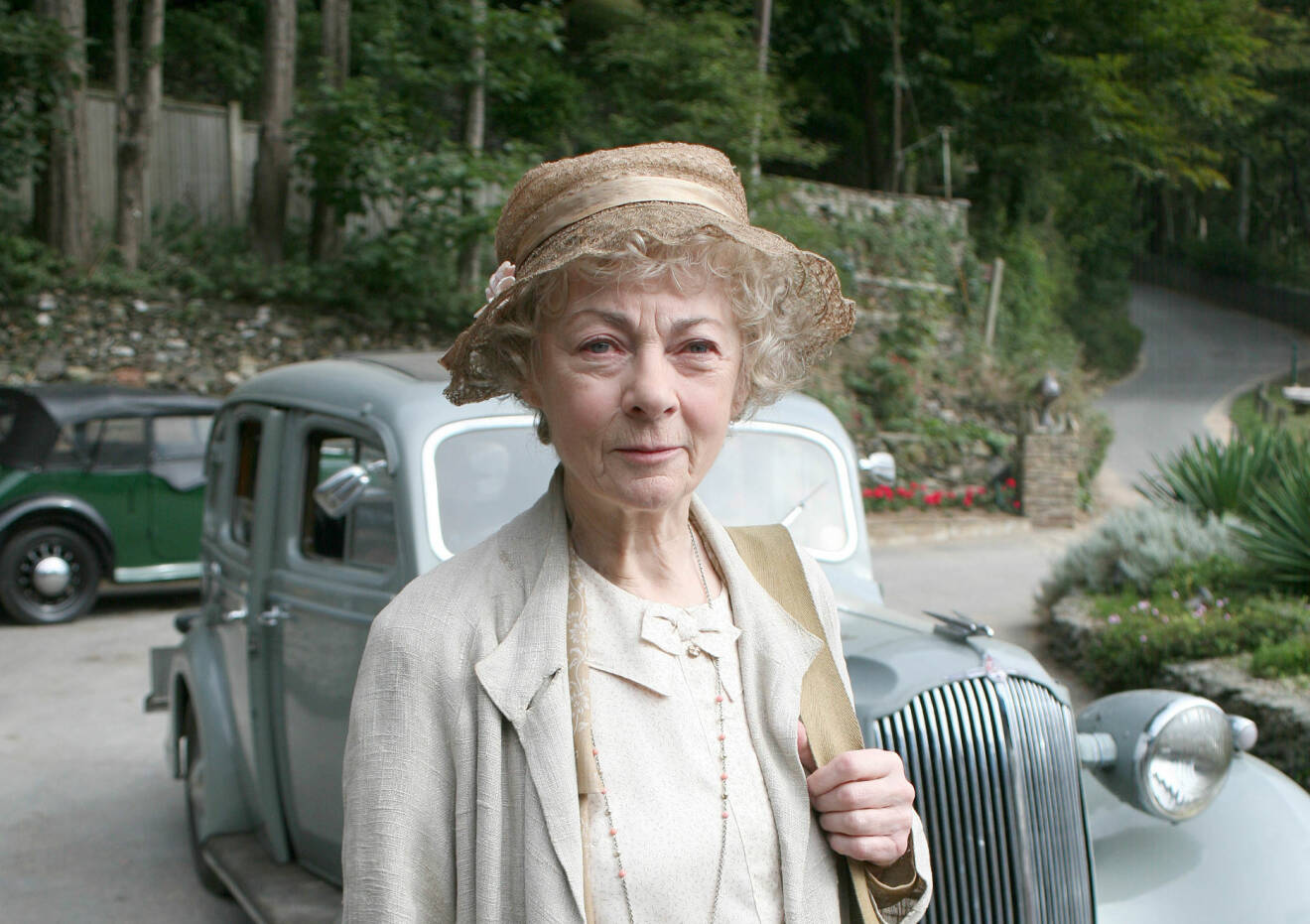 Geraldine McEwan som Miss Marple.
