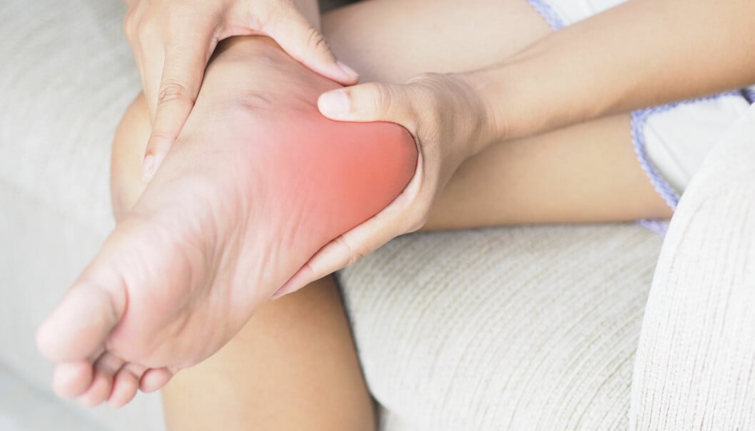 Det är viktigt att få rätt behandling om du har drabbats av hälsporre. Foto: TT/Shutterstock Hälsporre är en inflammation som sitter i senan under foten.