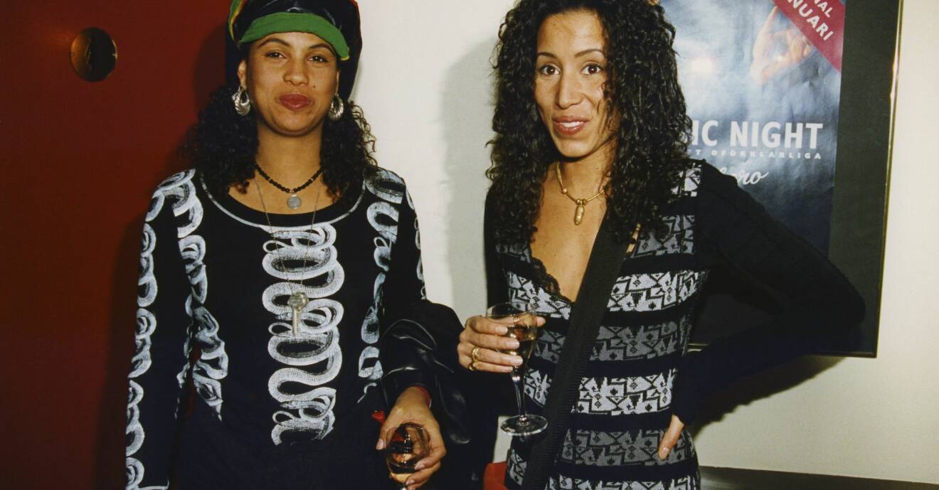 Neneh Cherry och systern Titiyo 1999.