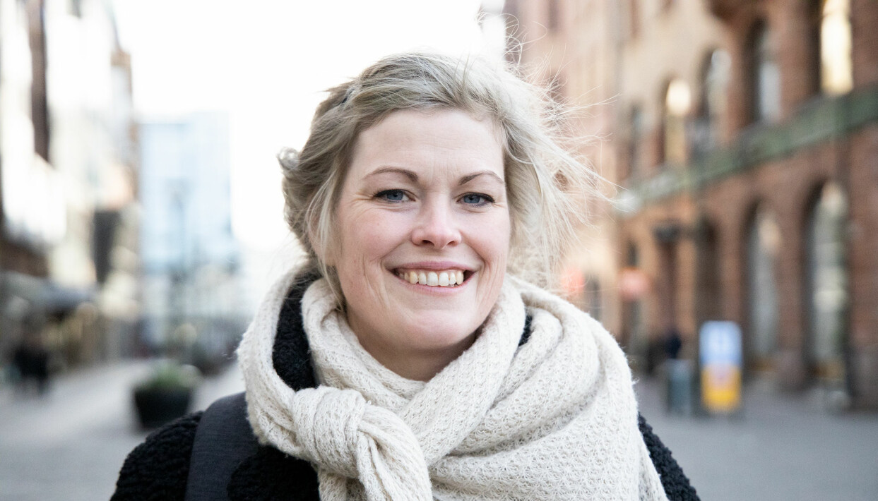 Annelie Edlind. Foto: Cim Tjäderborn. Porträtt av Annelie Edlind som berättar om vad hon tycker om alla hjärtans dag.