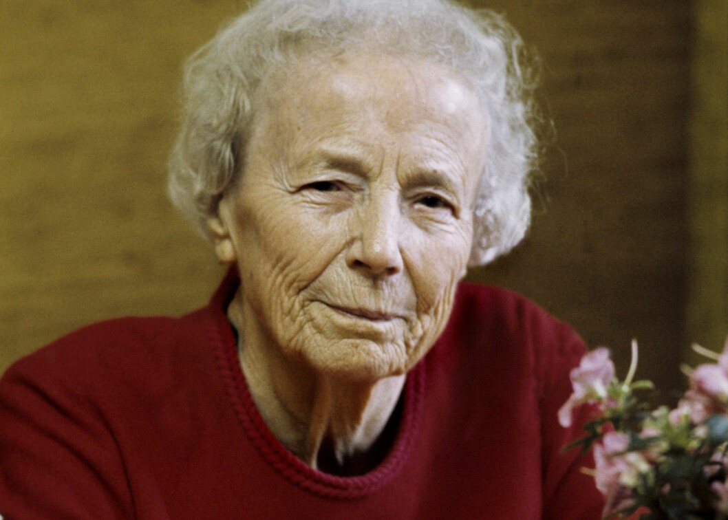 Elise Ottesen-Jensen. Porträtt av Elise Ottesen-Jensen.
