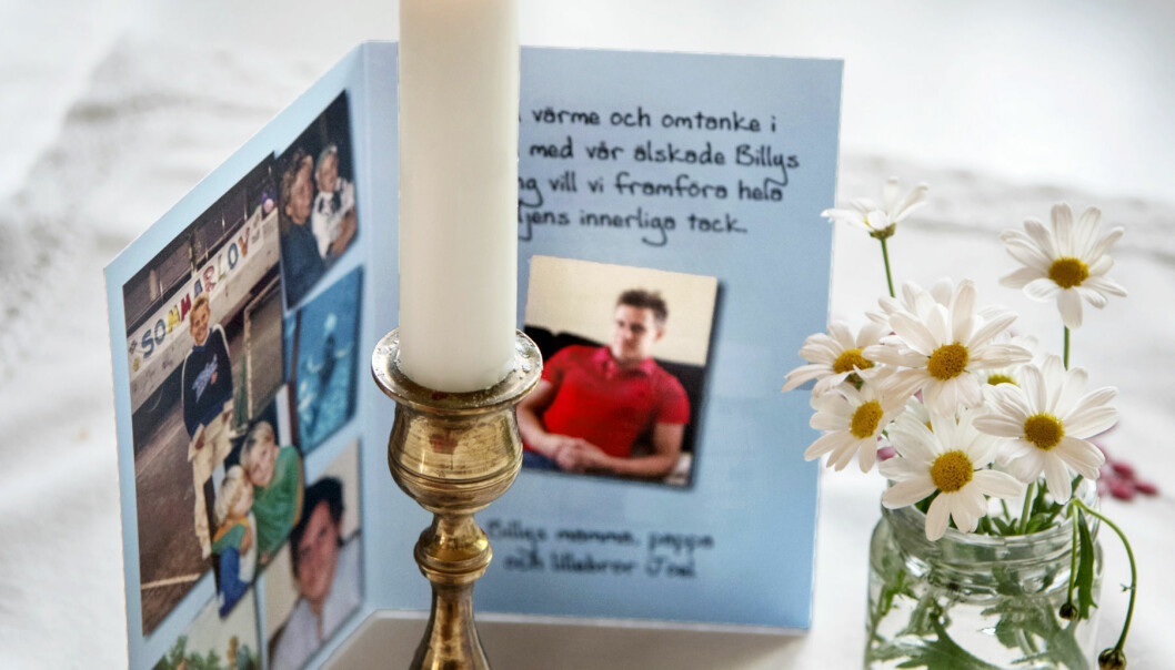 Runtom i familjens hus finns flera minnesplatser för Billy. Foto: Cicci Jonsson Det finns minnesplatser för Billy Johansson på flera platser i familjens hem.