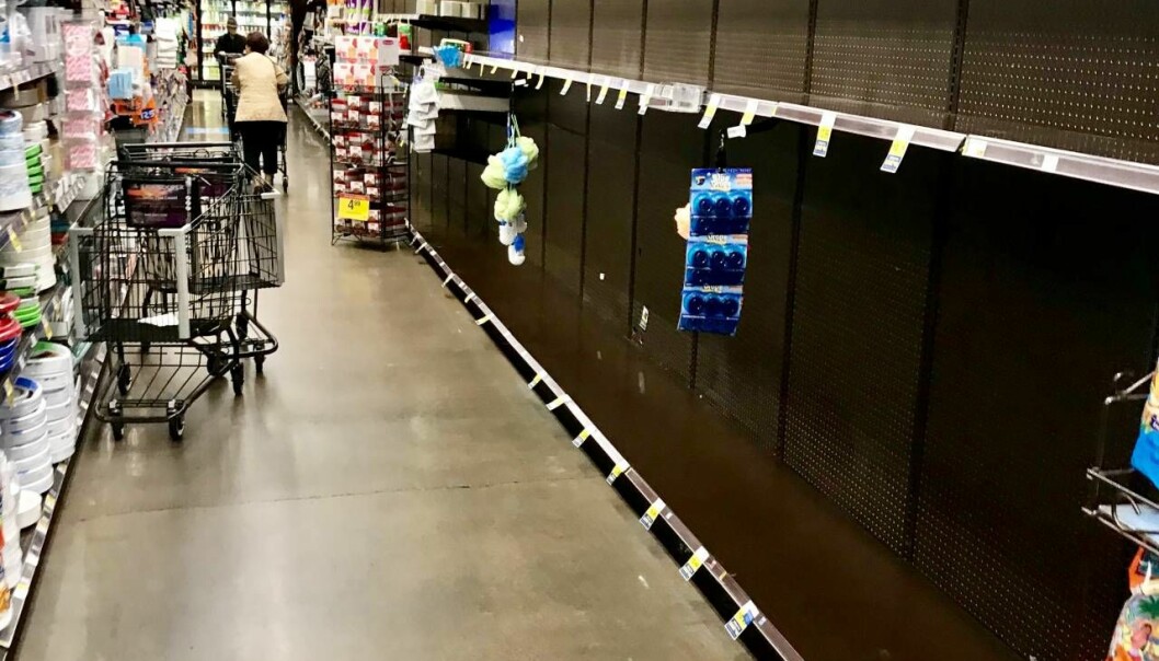 Foto: Maria Montazami En bild på tomma hyllor i Maria Montazamis lokala matbutik.