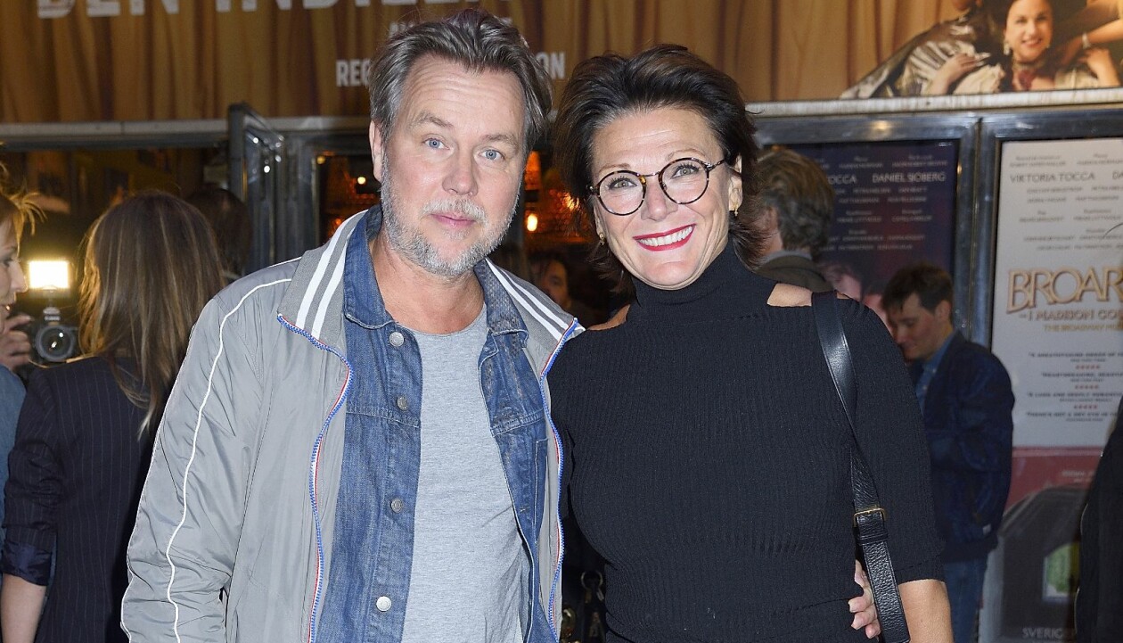 Katrin Sundberg med sin make Magnus Dahlberg. Foto: TT Katrin Sundberg med sin andre make, Magnus Dahlberg, på premiär.
