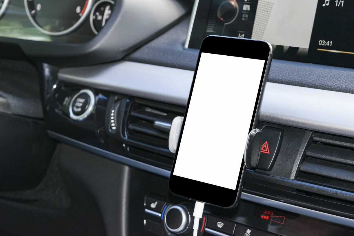 Mobiltelefon i bil