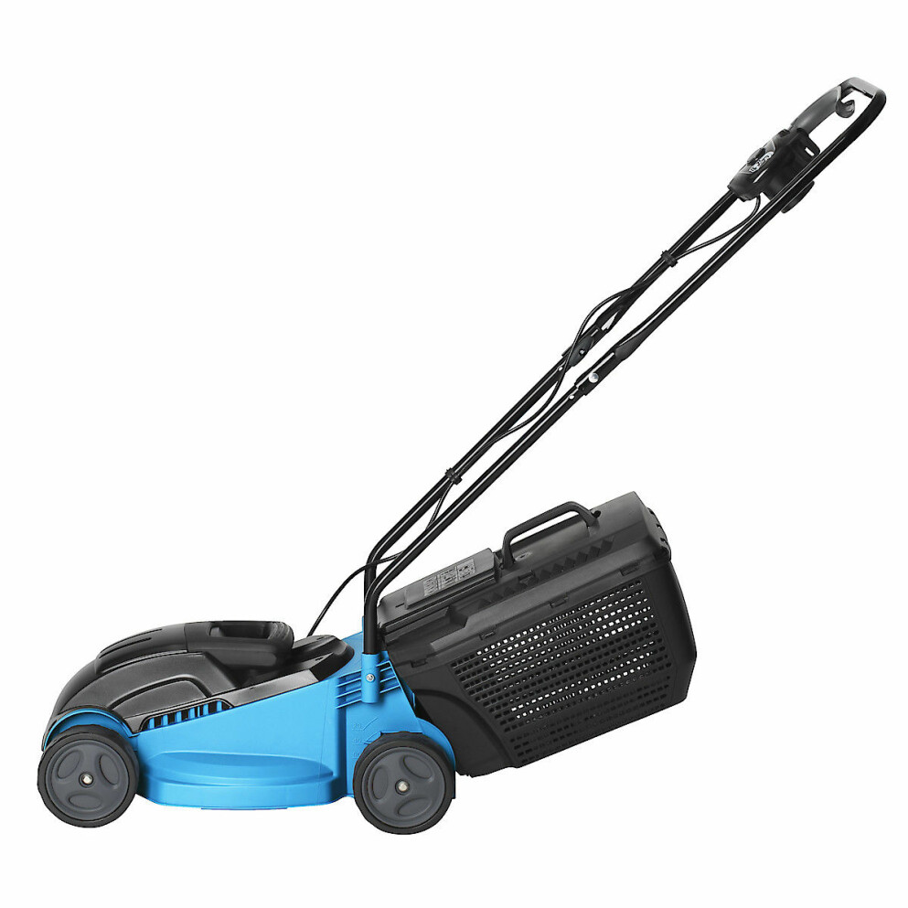 Blå gräsklippare av modell Cocraft LM33
