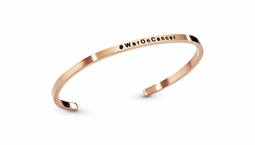 Armband från WarOnCancer i roséguld.