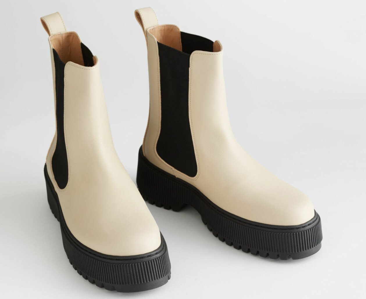 Offwhite Chelsea-boots från & Other Stories