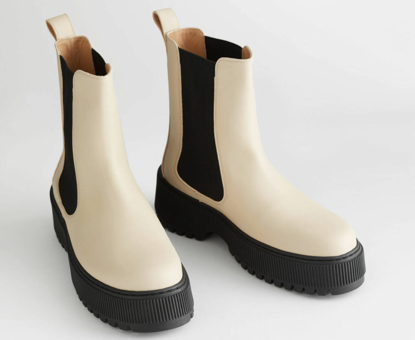 Offwhite Chelsea-boots från &amp; Other Stories