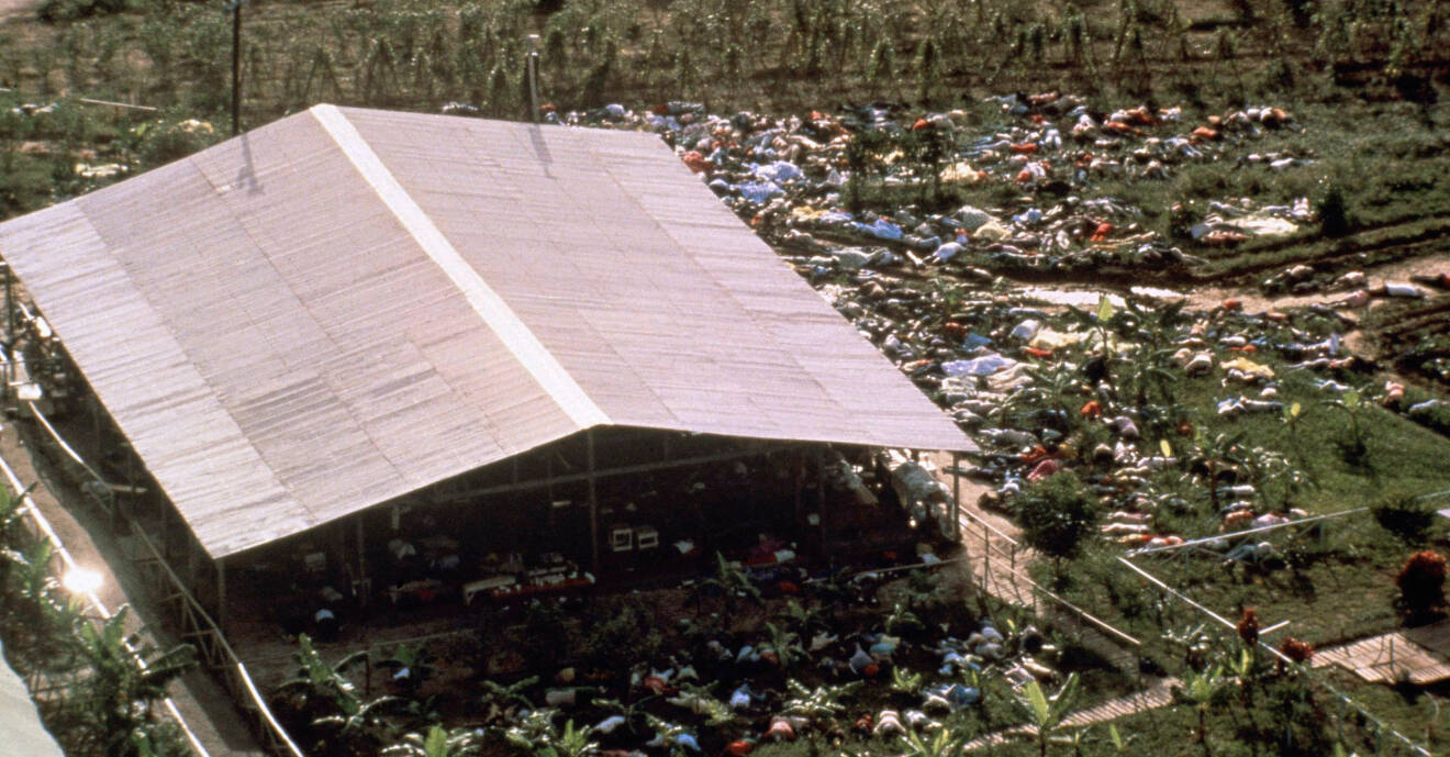 Flygbilder från massakern i Jonestown.