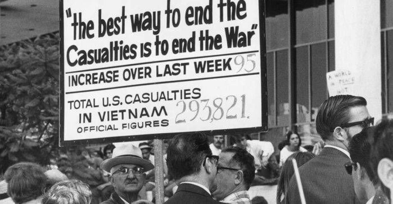 Protesterna mot Vietnamkriget var massiva runt om i världen.