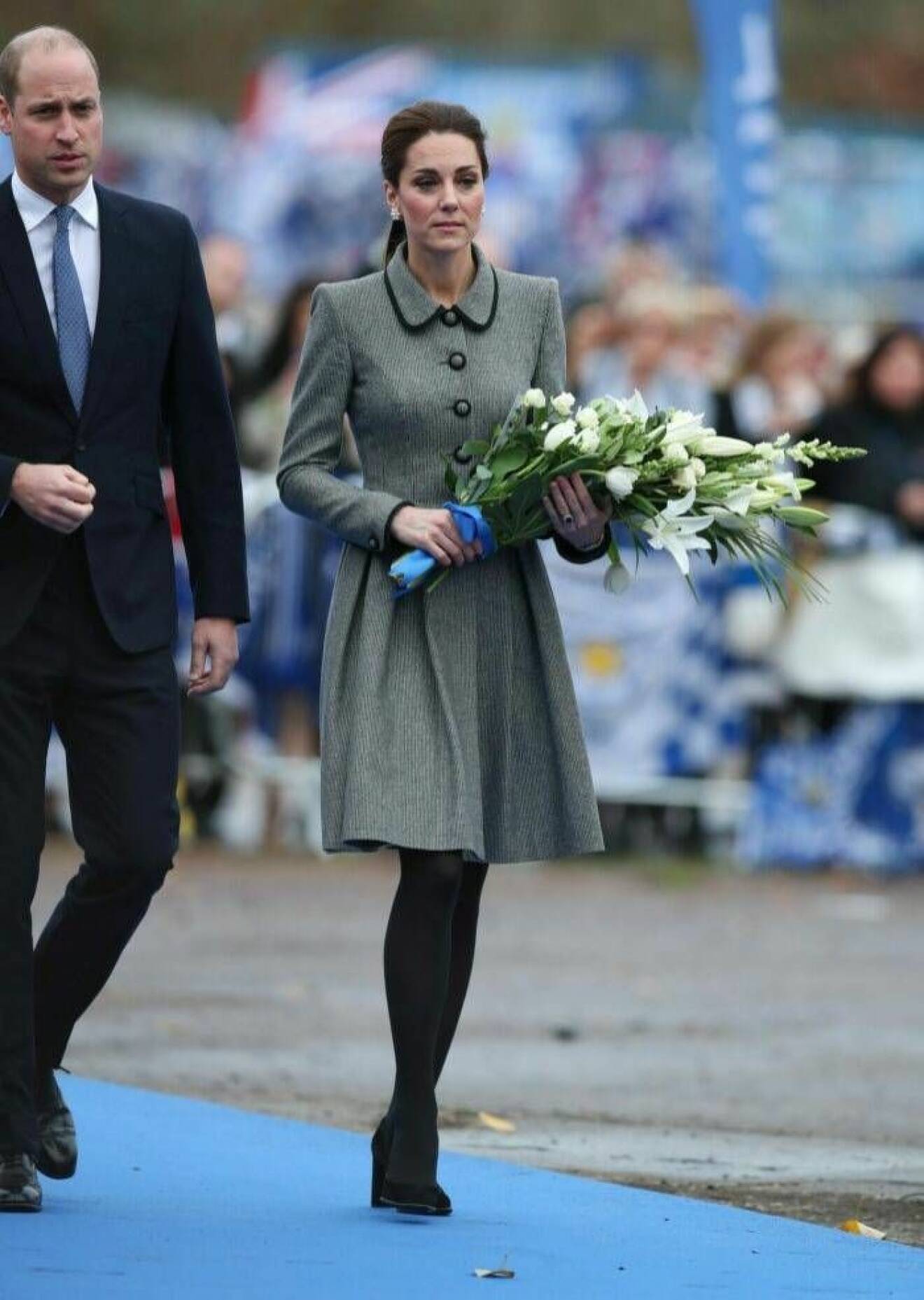 Grå kappa Kate Middleton