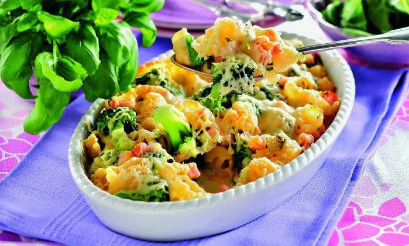 God och mättande rätt med pasta, skinka och broccoli. Fantastiskt god!