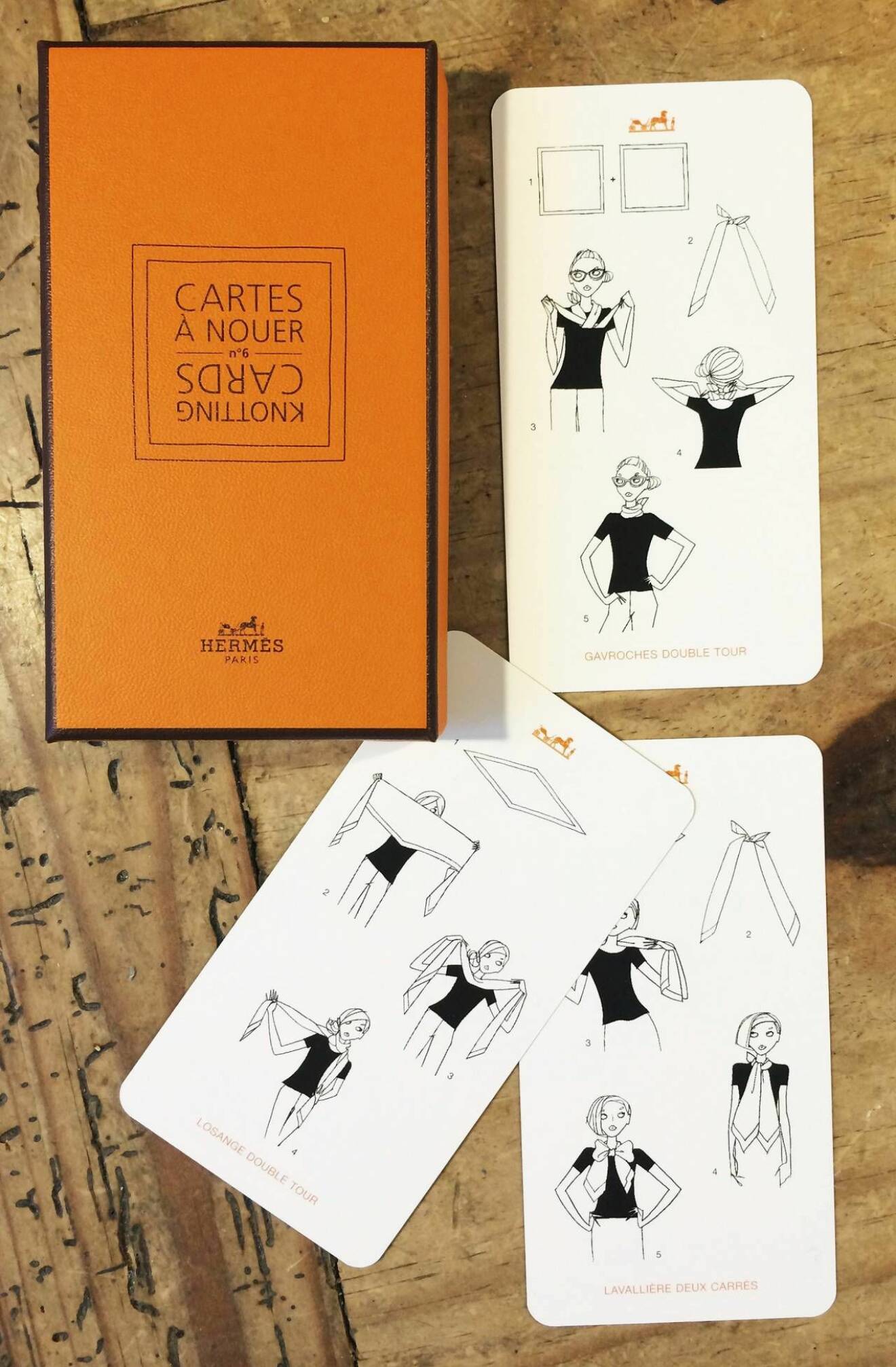 Knotting Cards från Hermès
