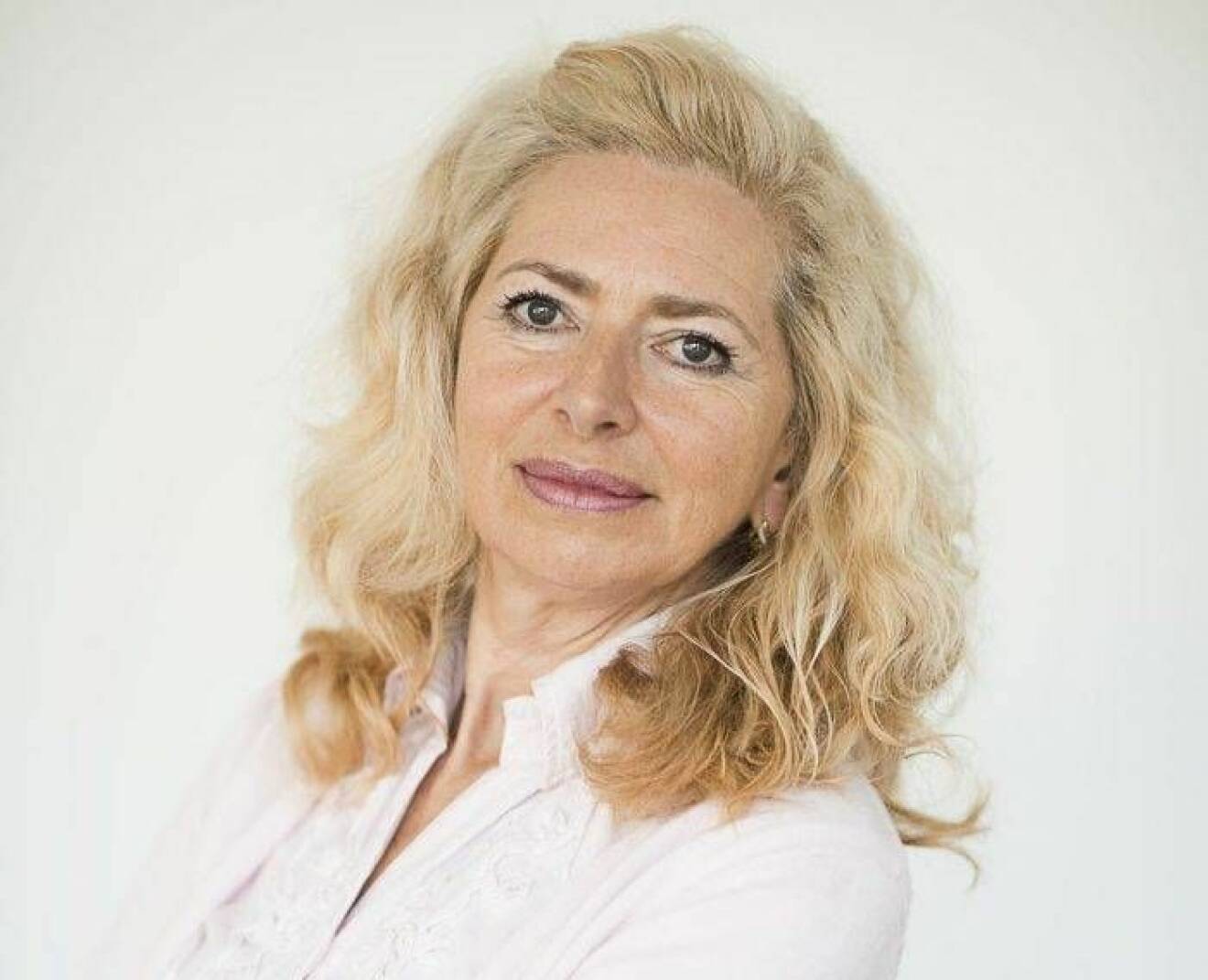 Diana Kadetoff, smärtläkare vid Stockholm Spine Center