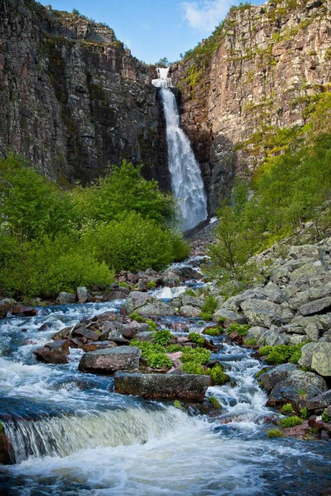 Sveriges högsta vattenfall, Njupeskä i Dalarna.