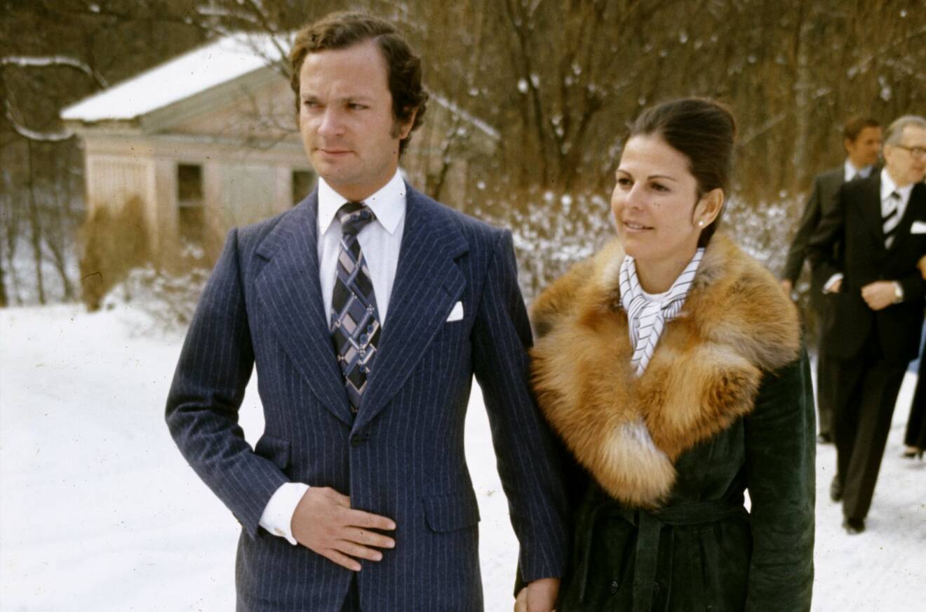 Kungen och Silvia efter deras förlovningslunch 1976