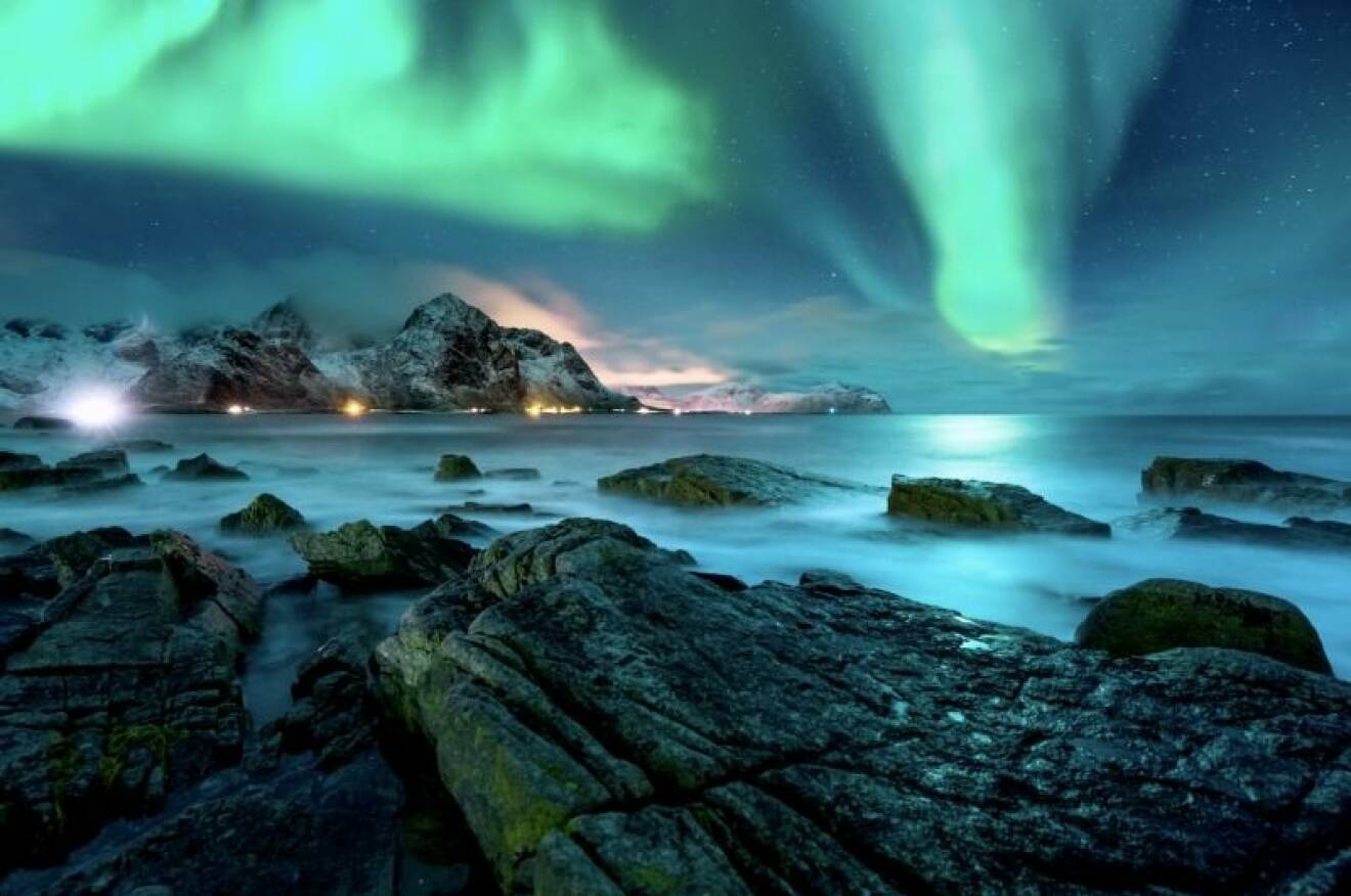 Grönt norrsken på Island.