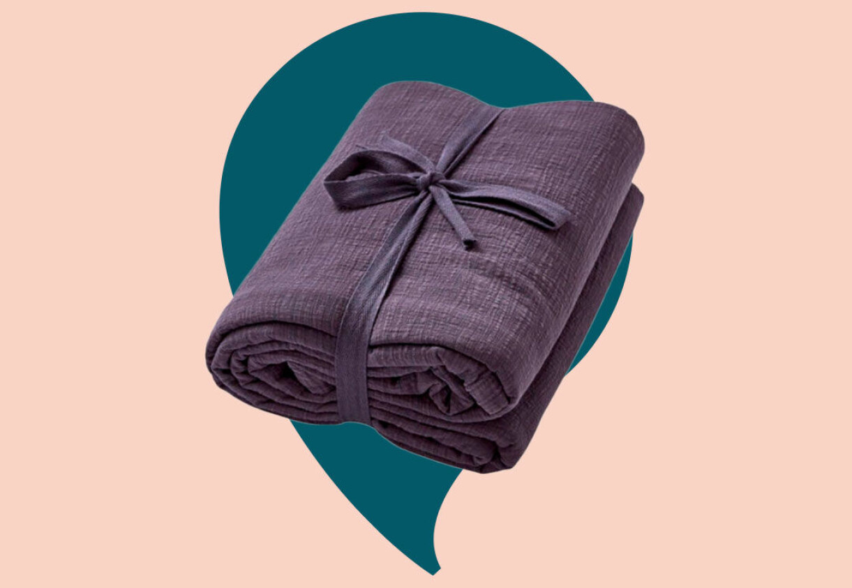Lila överkast från Hemtex