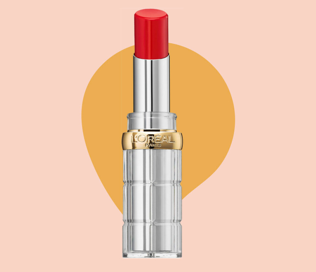 Ett rött läppstift från Loreal Paris.