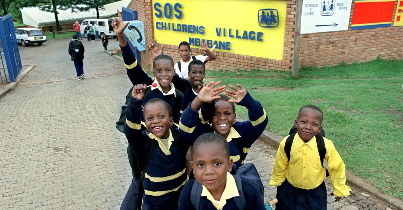 Ett gäng pojkar i en SOS barnby i Swaziland.