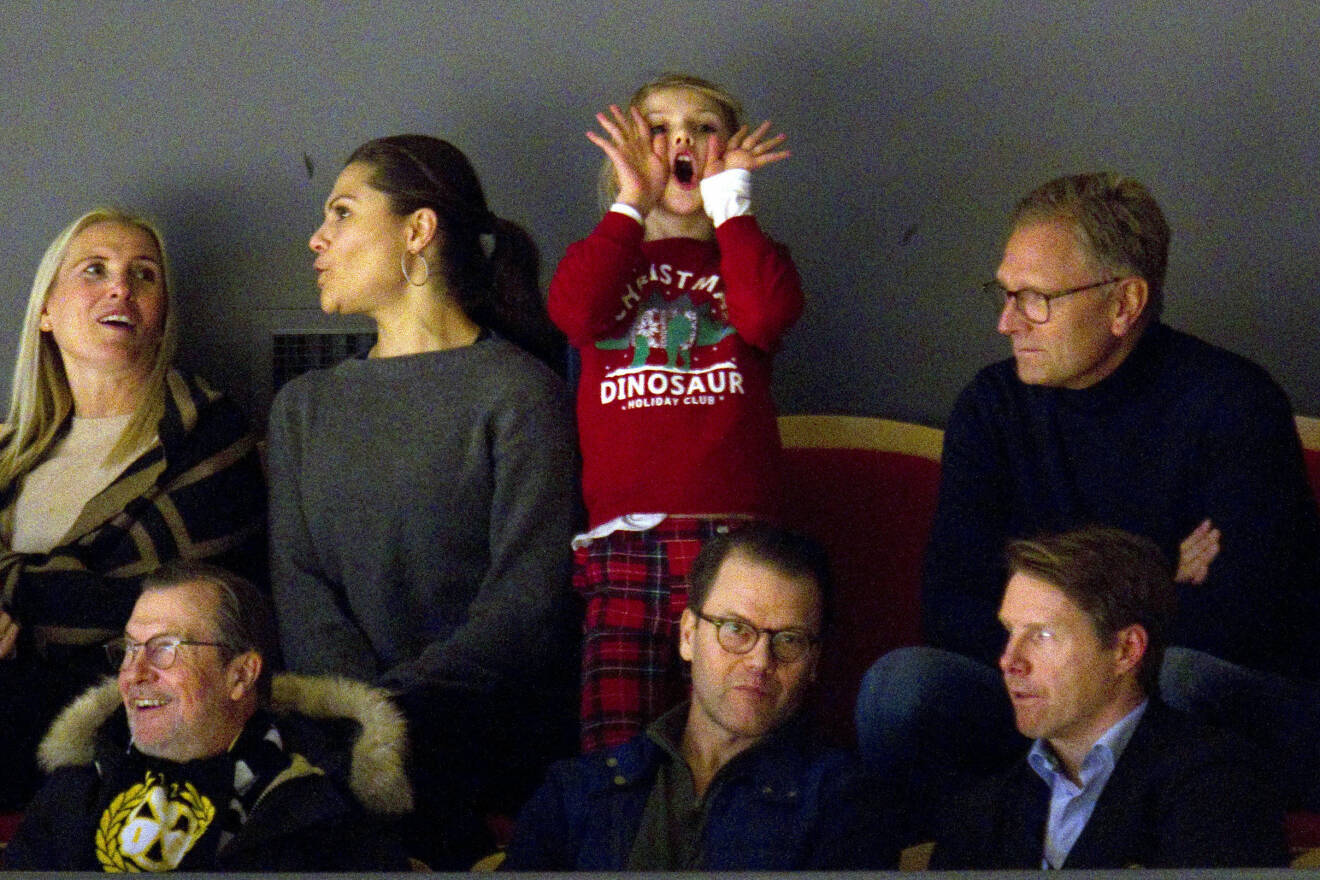 Kronprinsessan Victoria prins Daniel prinsessan Estelle Anna Westling Mikael Söderström Olle Westling ishockey Gävle julen 2019