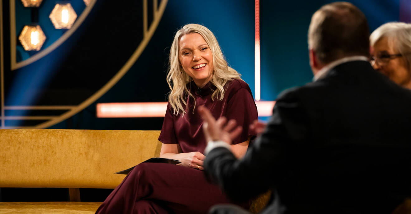 Carina Bergfeldt intervjuar Stefan och Ulla Löfven i nya talkshowen i SVT.