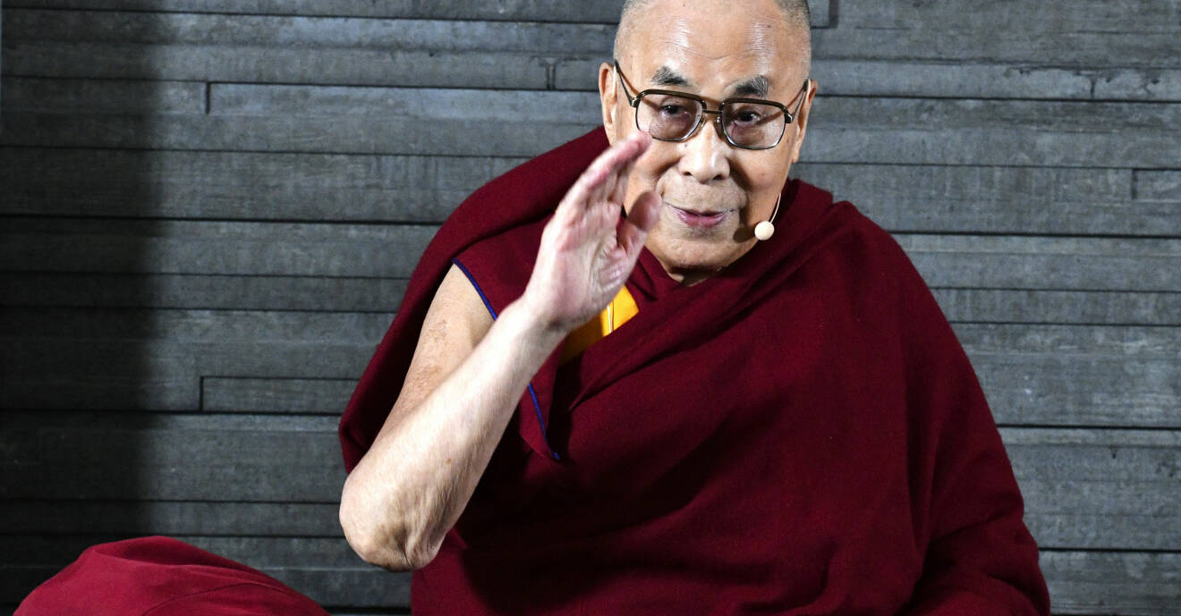 Dalai lama är den coolaste person som Jenny Strömstedt träffat, enligt maken Niklas.