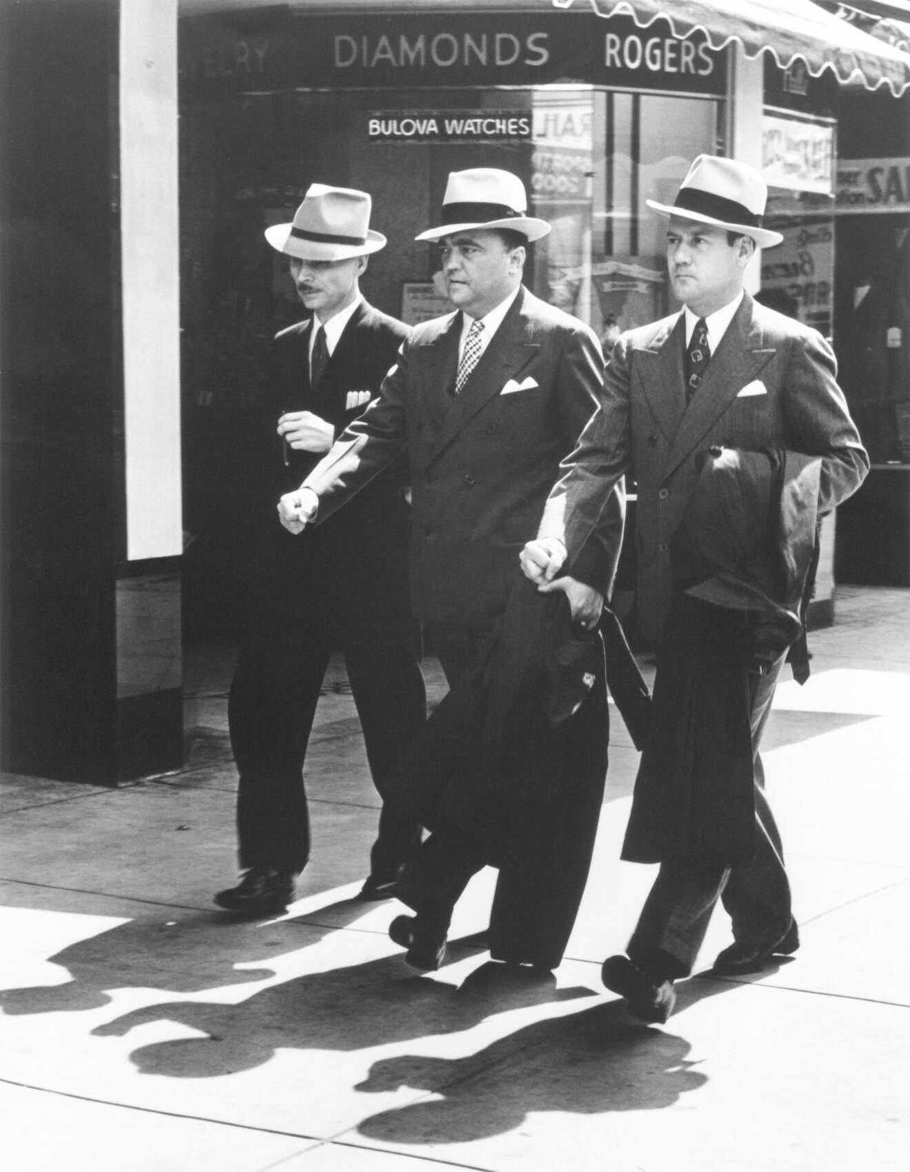 FBI-toppar i Miami 1935. Fr v E.J. Conneley, J.Edgar Hoover och Clyde Tolson Hoover. Conneley deltog i skottlossningen som avslutade Ma Barkers liv.