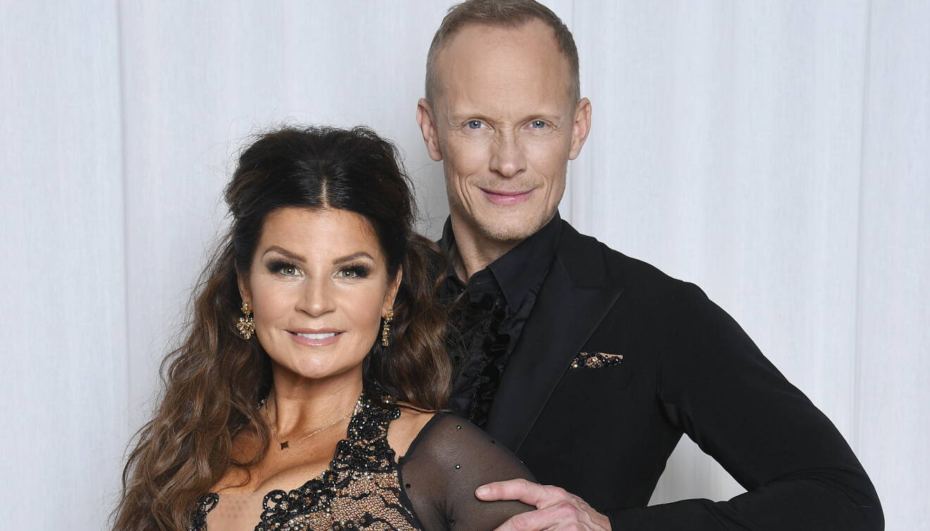 Carola Häggkvist och Tobias Karlsson som dansar ihop i Let's dance 2021.