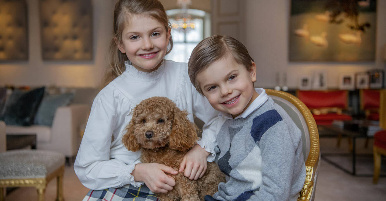 Prinsessan Estelle och prins Oscar med hunden Rio på Estelles 9-årsdag 2021.