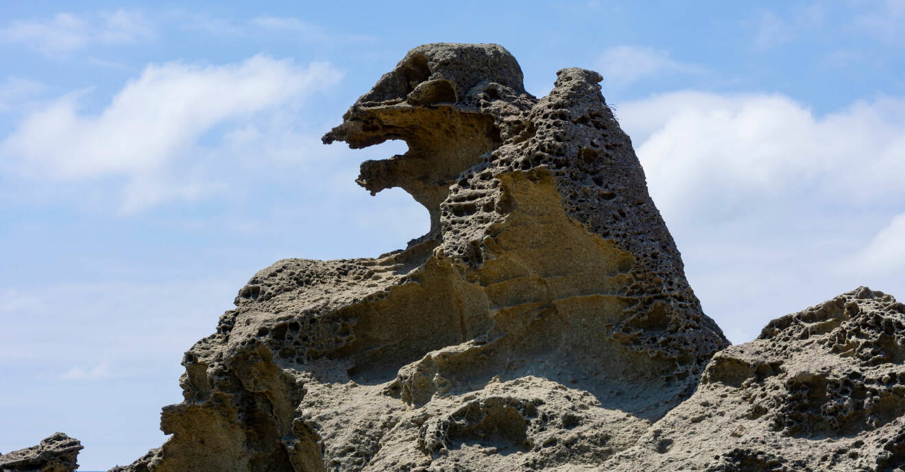 Godzilla, här avbildad som en klippa, spred skräck bland 50-talisterna