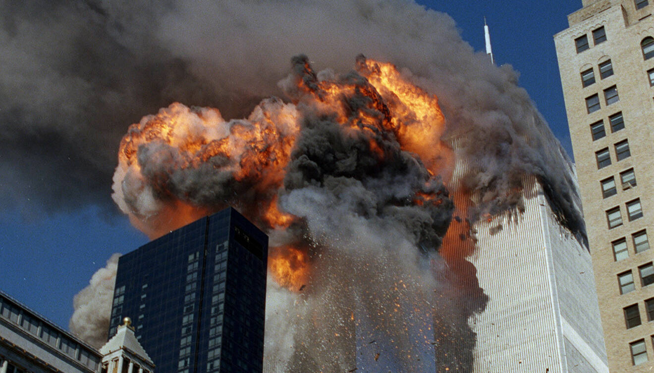 World Trade Center i häftig brand vid 11 september-attacken.