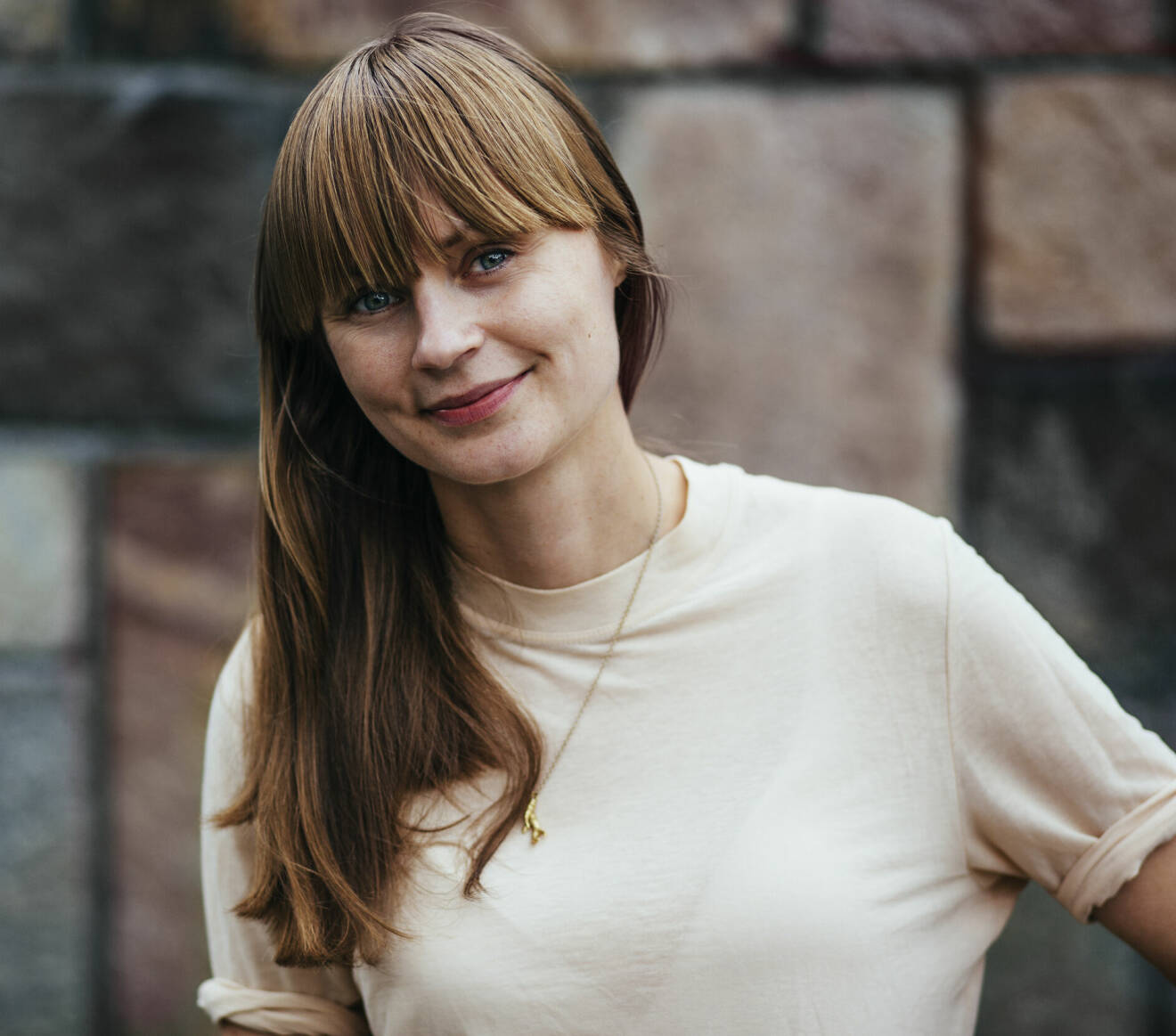 Influencern Johanna Leymann ger sina bästa tips för att bli nöjd med sin garderob.