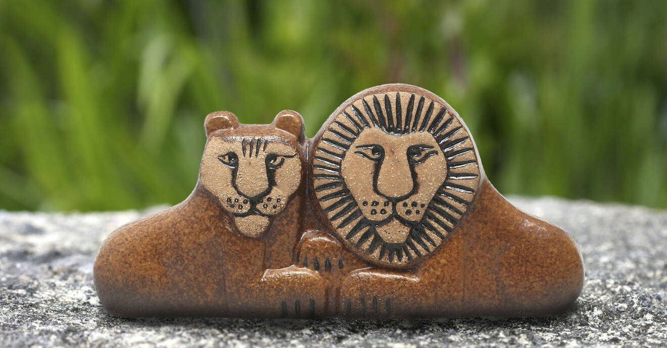 Djuren som tillhör serien Noaks ark är alltid två tillsammans. Litet lejonpar (1979–83), värde 2000kr.
