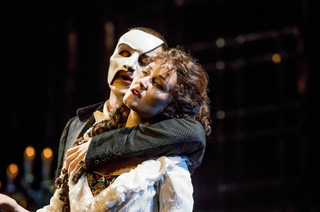 Peter Jöback och Emmi Christensson i The Phantom of the Opera.