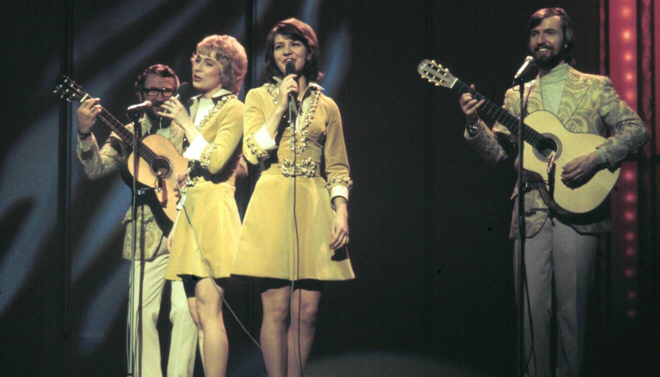 Family Four vann Melodigfestivalen i gula scenkläder 1972.