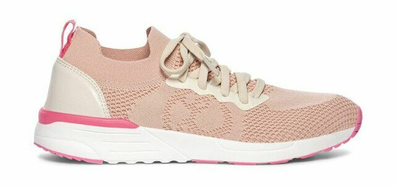 Rosa sneakers.