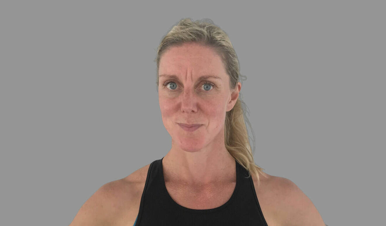 Porträtt av Elin Bjärkstedt, som arbetar som fysioterapeut och personlig tränare.