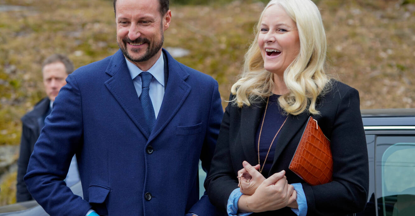 Bilden visar kronprins Haakon och kronprinsessan Mette-Marit av Norge