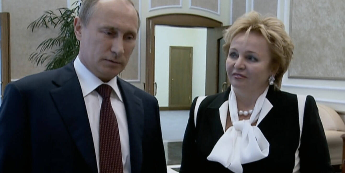 Vladimir Putin och hans fru berättar att de går skilda vägar