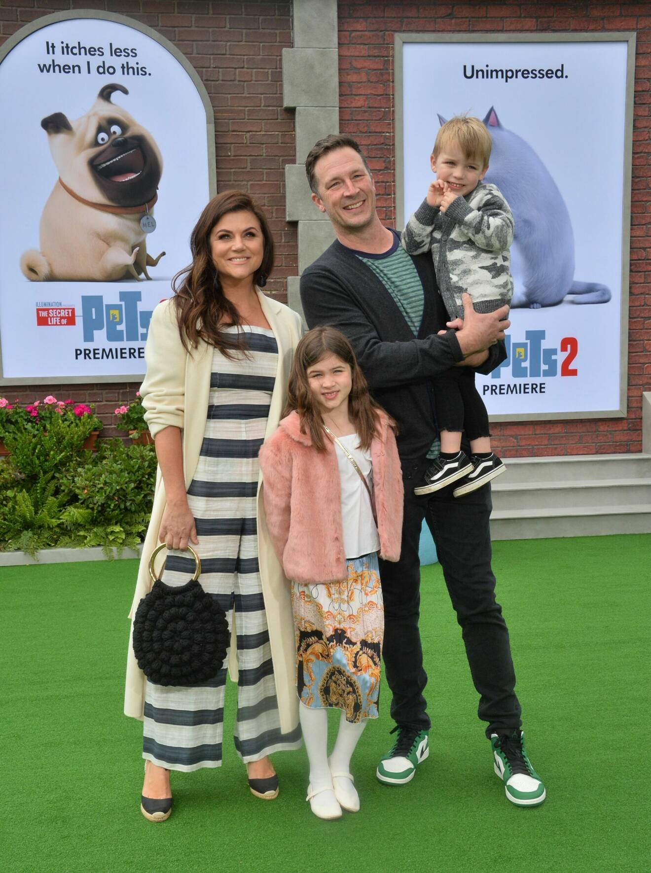 Tiffani Thiessen med familj.